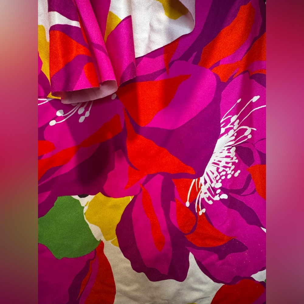 311 - Trina Turk Bloom Plunge V-Neck Ruffle Tankini Swim Top 🌺👙 - Picture 6 of 12
